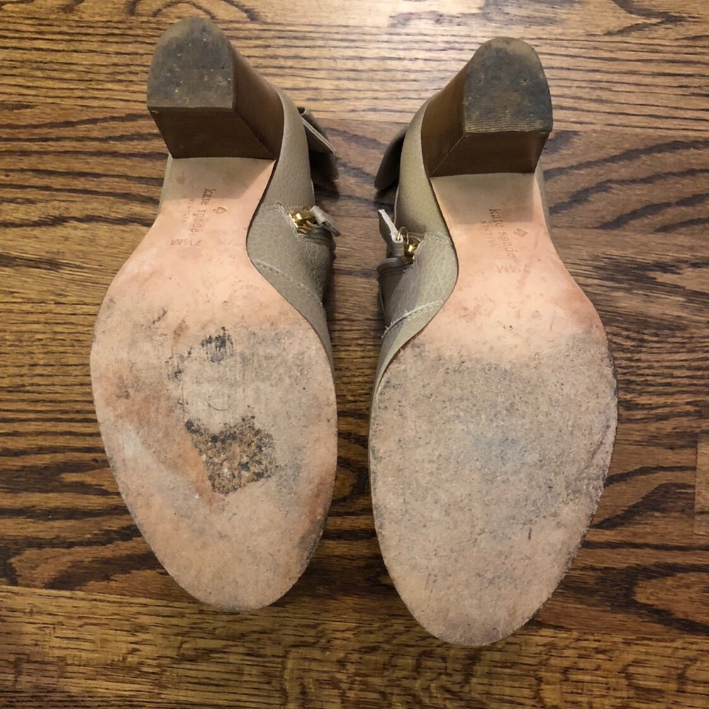 Kate Spade Stone New York Lanise Back Bow Booties - Picture 6 of 8